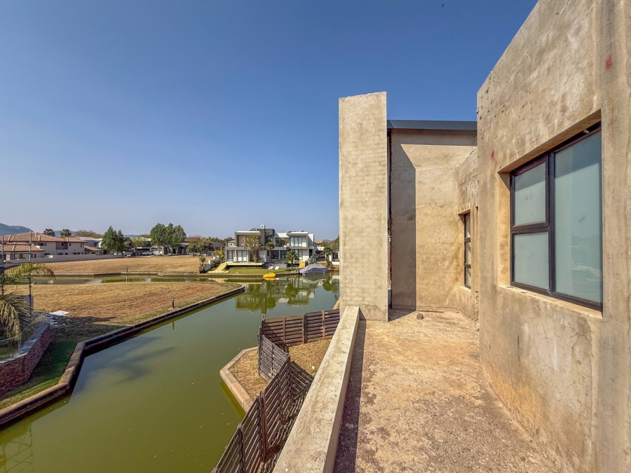 4 Bedroom Property for Sale in The Islands Estates North West